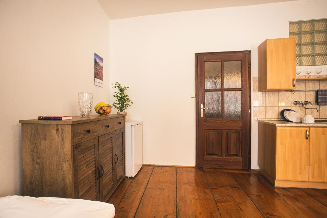Český Krumlov Downtown Apartments מראה חיצוני תמונה