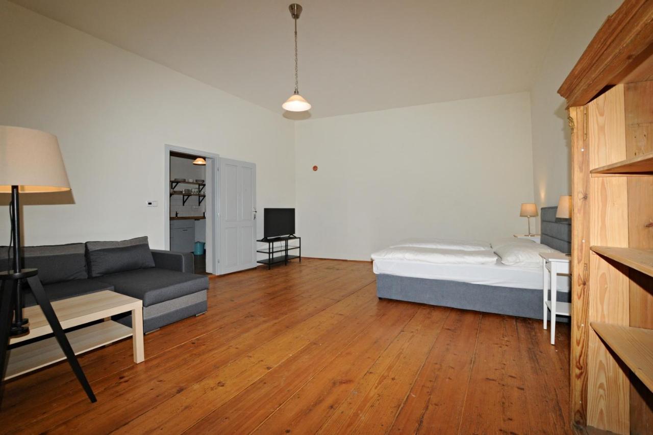 Český Krumlov Downtown Apartments מראה חיצוני תמונה